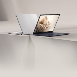 ASUS Zenbook 14 OLED — AMD Ryzen 7 7730U / 16GB LPDDR4x / 512GB SSD (M.2 NVMe) / 14" 2.8K OLED (2880x1800) — مجدد Refurbished